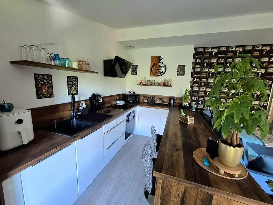 Appartement T3 Campagne Forcalqueiret France